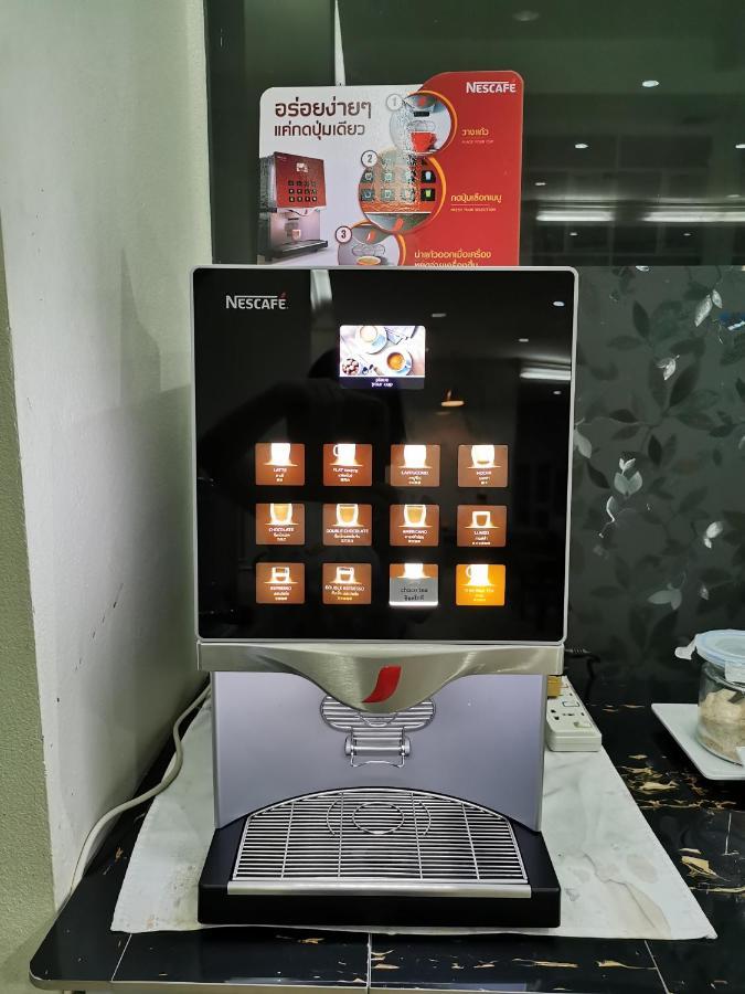 Morakot Twin Chumphon Hotel Eksteriør billede