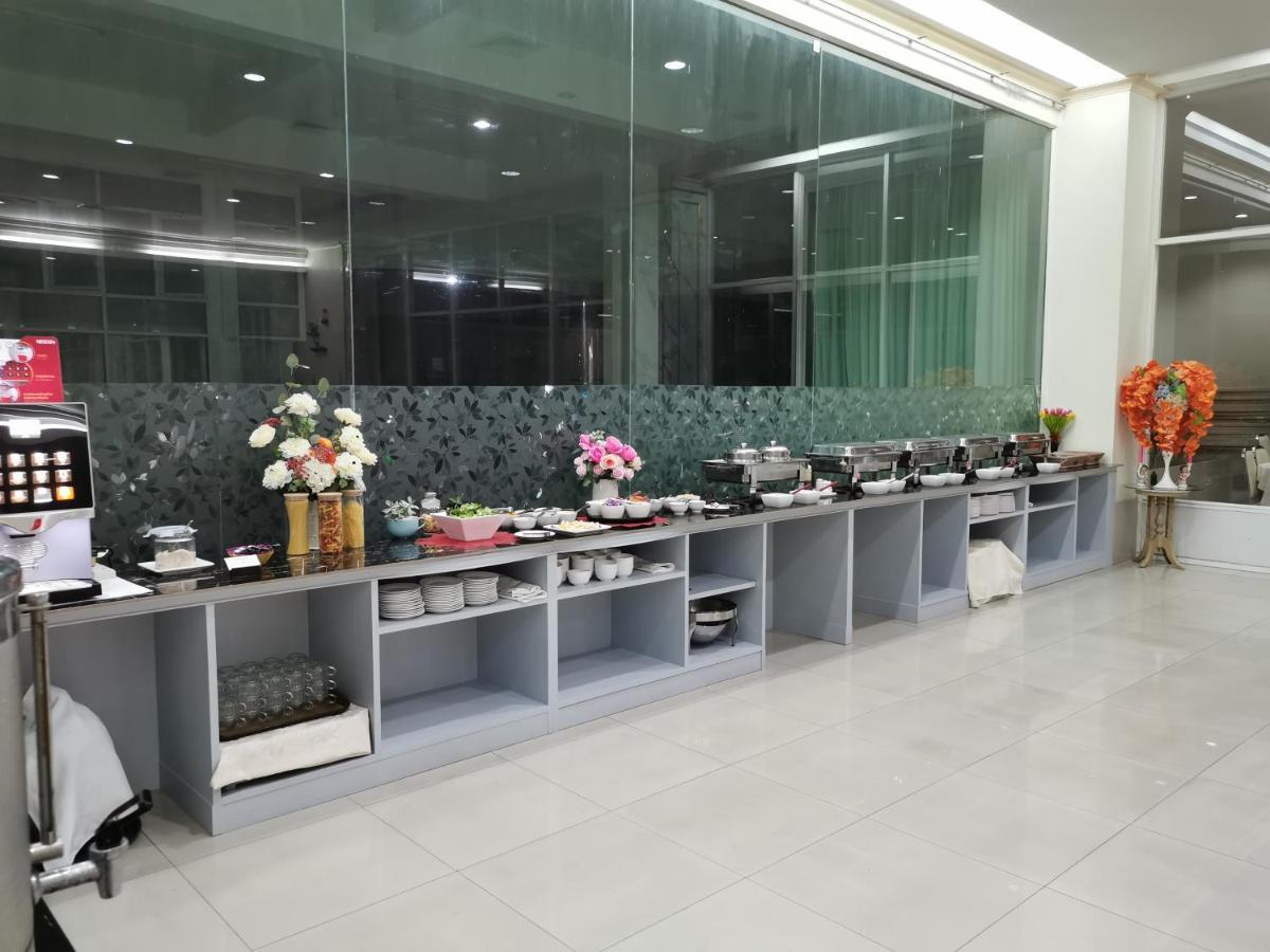 Morakot Twin Chumphon Hotel Eksteriør billede