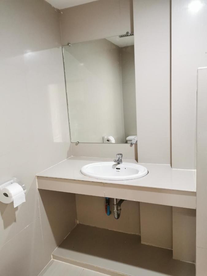 Morakot Twin Chumphon Hotel Eksteriør billede
