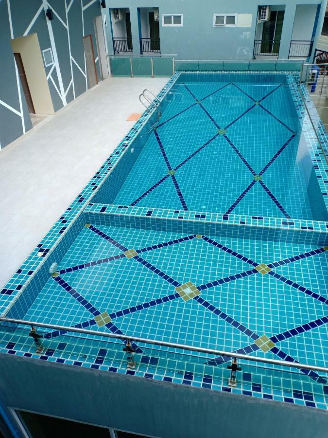 Morakot Twin Chumphon Hotel Eksteriør billede